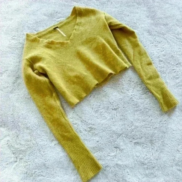 Free People Cashmere Top size XS - Picture 1 of 4